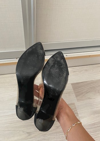 Diğer Siyah Şeffaf Bantlı Topuklu Ayakkabı