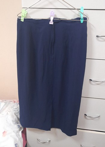 Lacivert Etek - Görsel 4