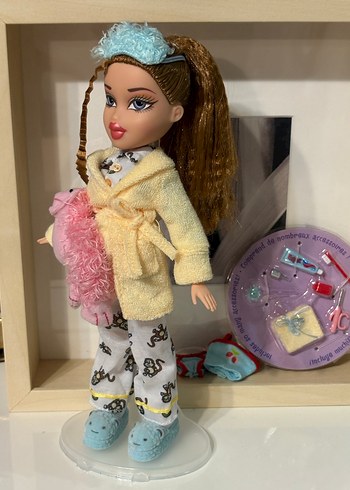  Beden Renk Bratz Slumber Party Meygan