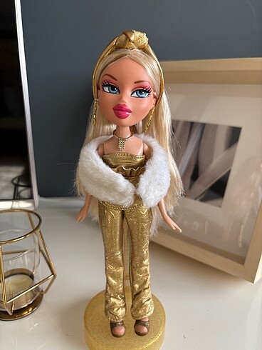 Bratz Dynamite Cloe