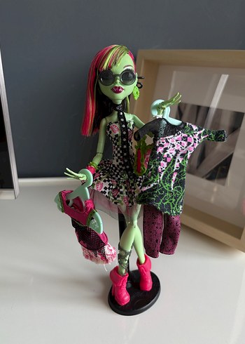 Monster High I Love Fashion Venus
