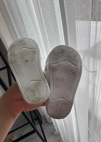 Erkek Çocuk Beyaz klasik Ayakkabı 19 numara - Görsel 4