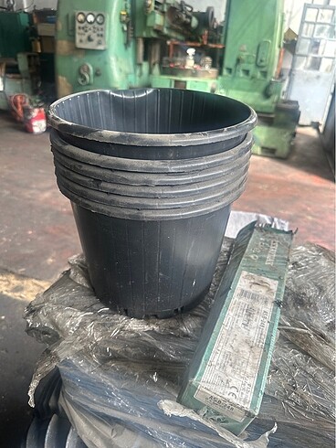 25 cm çap saksı sıfır