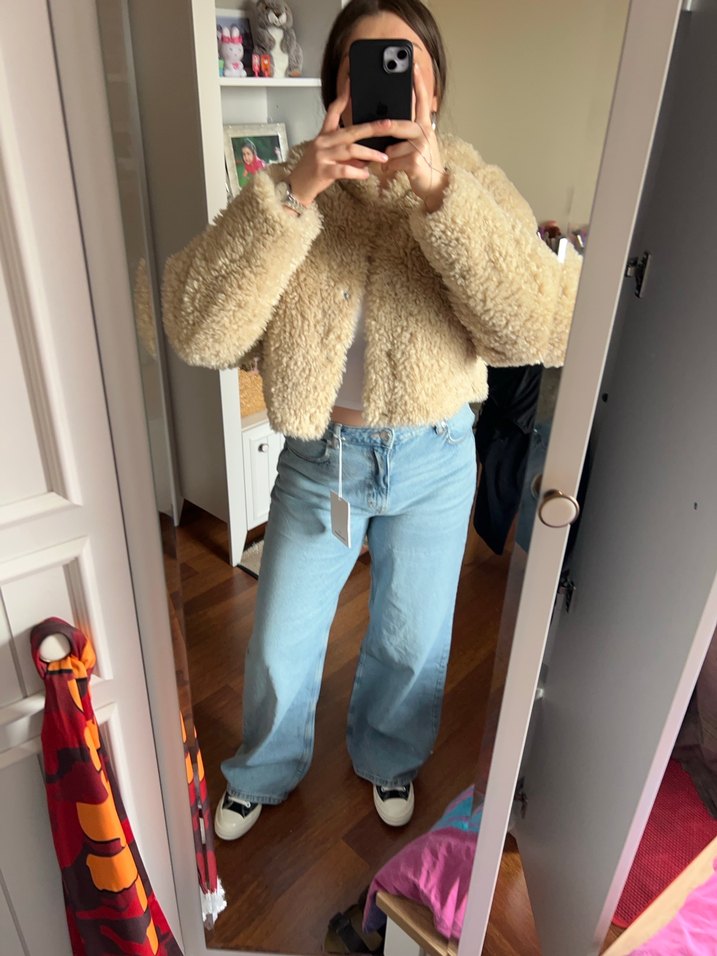 Yüksek Bel Geniş Paça Jean - Görsel 3