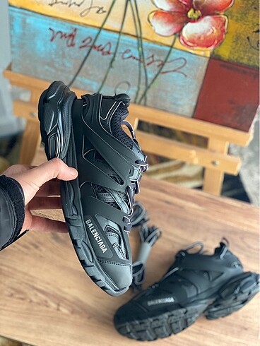 Balenciaga Balenciaga Track Black