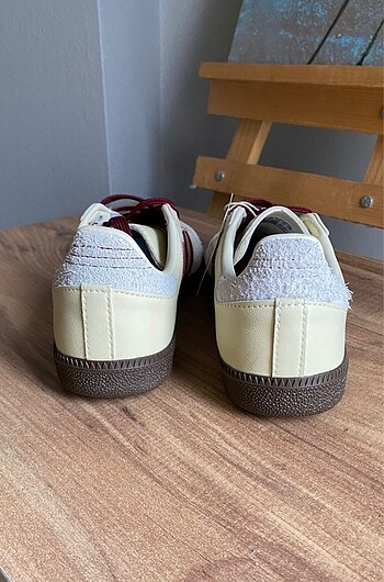 37 Beden camel Renk Adidas Samba OG wonder White maroon