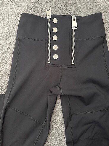 Düğmeli şık tayt Türkan öğreten - Görsel 4