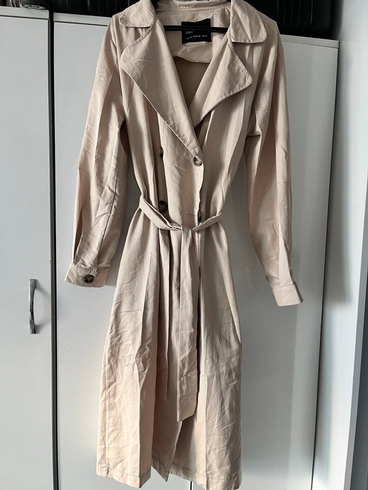 Bej Uzun Düğmeli Trençkot - Görsel 2