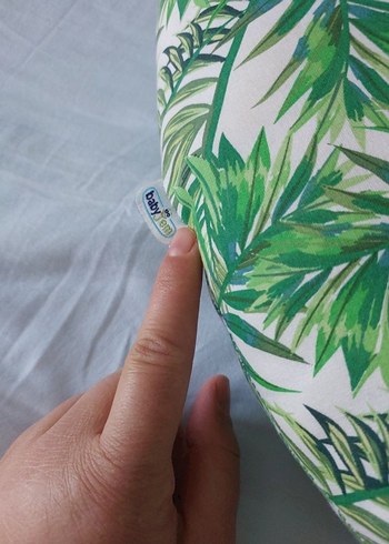 Yeşil Desenli Emzirme ve Hamile Yastığı - Görsel 2