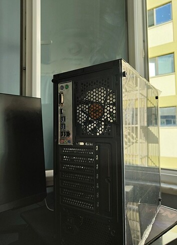 Beden Renk AMD 5600G APU sistem