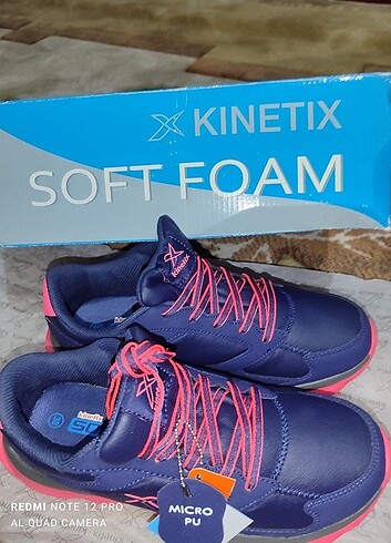 Kinetix Kinetix soft foam koşu ayakkabısı