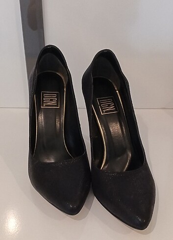 35 Beden Stiletto ayakkabı 