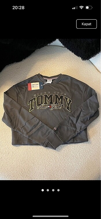 tommy crop