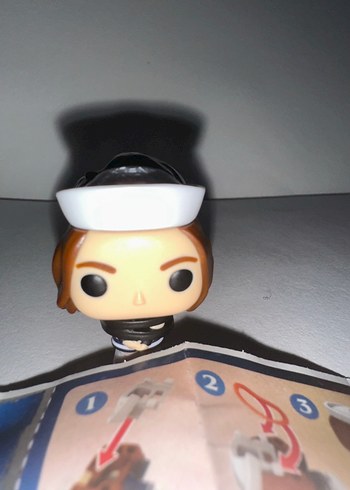 Kinder joy stranger things steve&robin - Görsel 3