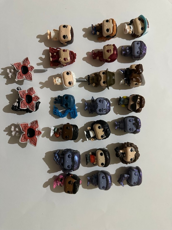 Kinder joy stranger things full set - Görsel 3