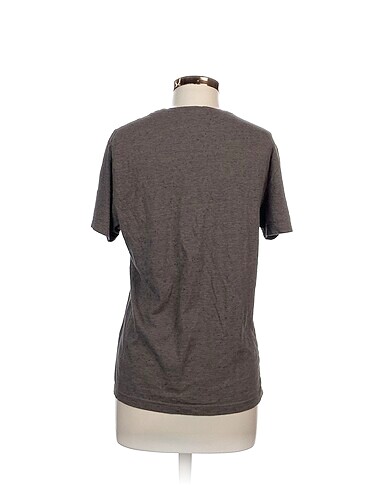 m Beden H&M T-shirt %70 İndirimli.