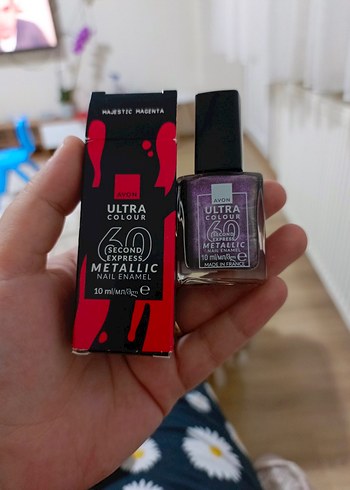 Avon Ultra Colour Parlak Majestic Magenta Oje - Görsel 2