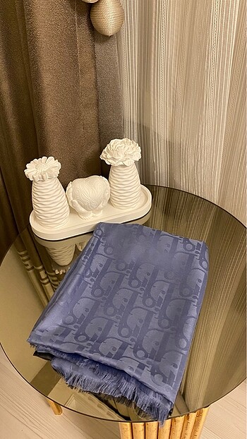 Dior şal saks mavi