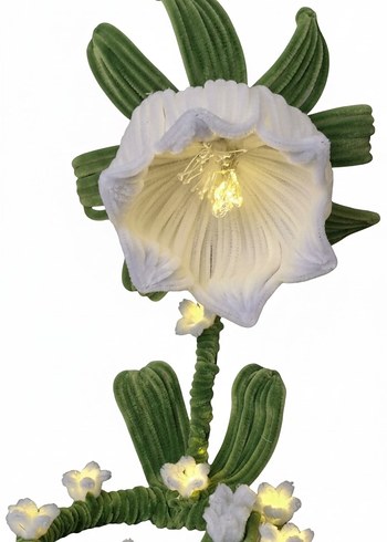 Beyaz Çiçek Tasarımlı Masa Lambası - Görsel 3