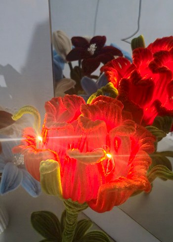 Kırmızı ledli gul - Görsel 2