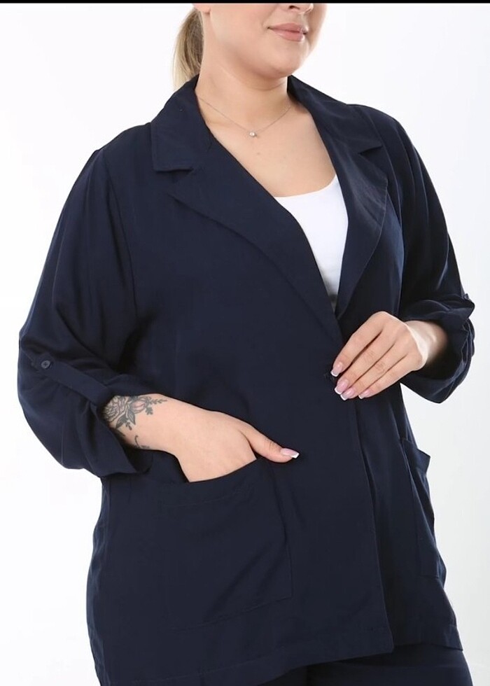 Lacivert takim - Görsel 2