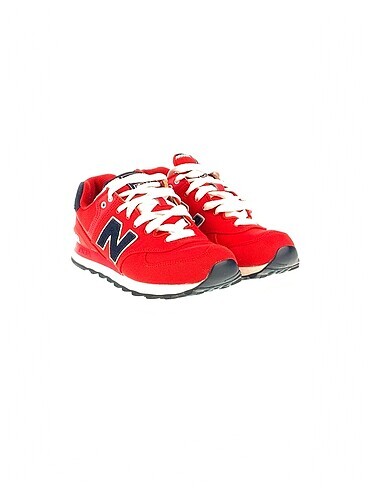 New Balance New Balance Spor Ayakkabı %70 İndirimli.