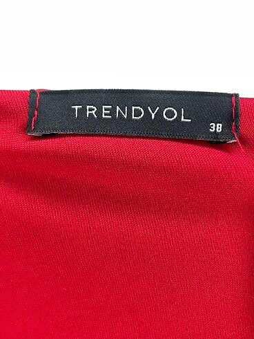 38 Beden kırmızı Renk Trendyol & Milla Kısa Elbise %70 İndirimli.