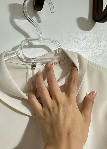 Bej Drapeli Kadın Uzun Kollu Gömlek - Görsel 4