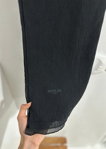 Kadın Siyah Pilili Suni Kumaş Şal - Görsel 2