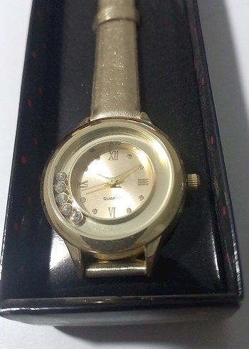 AVON Klasik Şıklık Altın Renkli Deri Kayışlı Kadın Kol Saati - Görsel 4