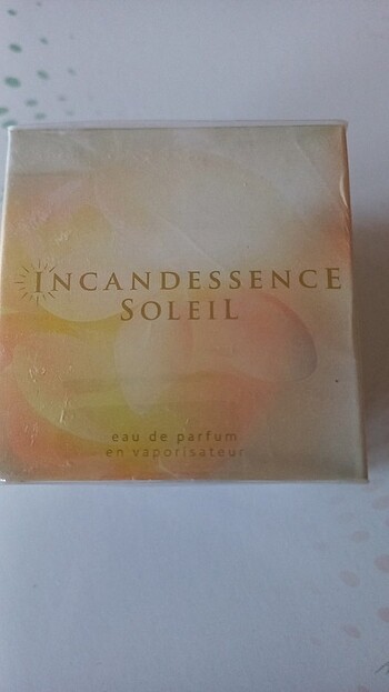 AVON INCANDESSENCE SOLEIL 