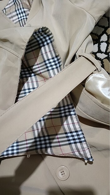 xl Beden Burberry trençkot