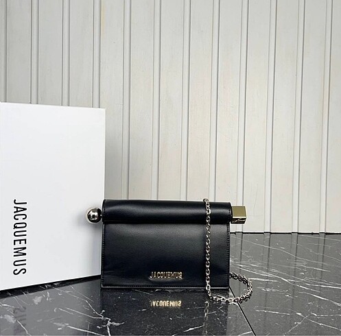 Jacquemus Le Rond