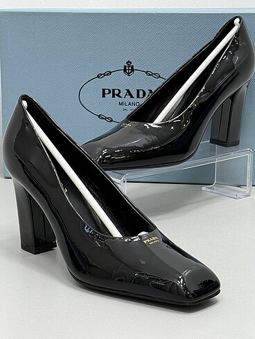 Prada topuklu ayakkabı - Görsel 2
