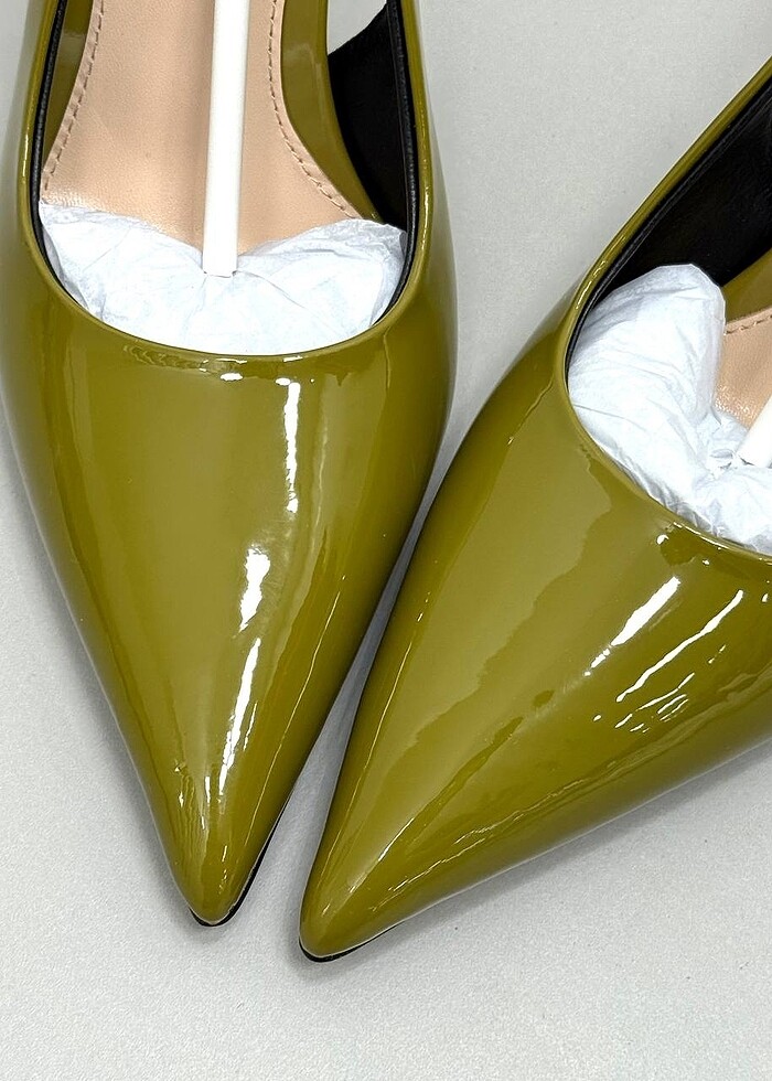 Gucci topuklu ayakkabı - Görsel 2