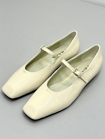 Prada Prada babet