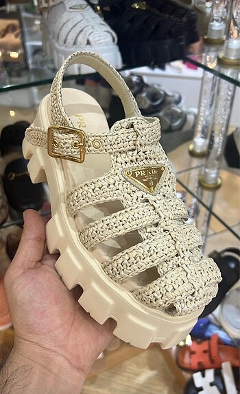 Prada rubber sandalet