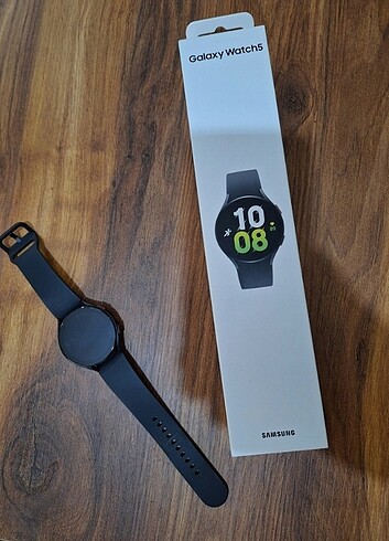 Samsung Galaxy Watch 5 (44 mm)