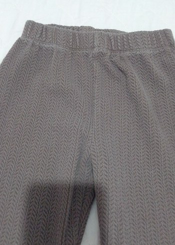 Kız Çocuk Gri Pileli Bol Pantolon - Görsel 4