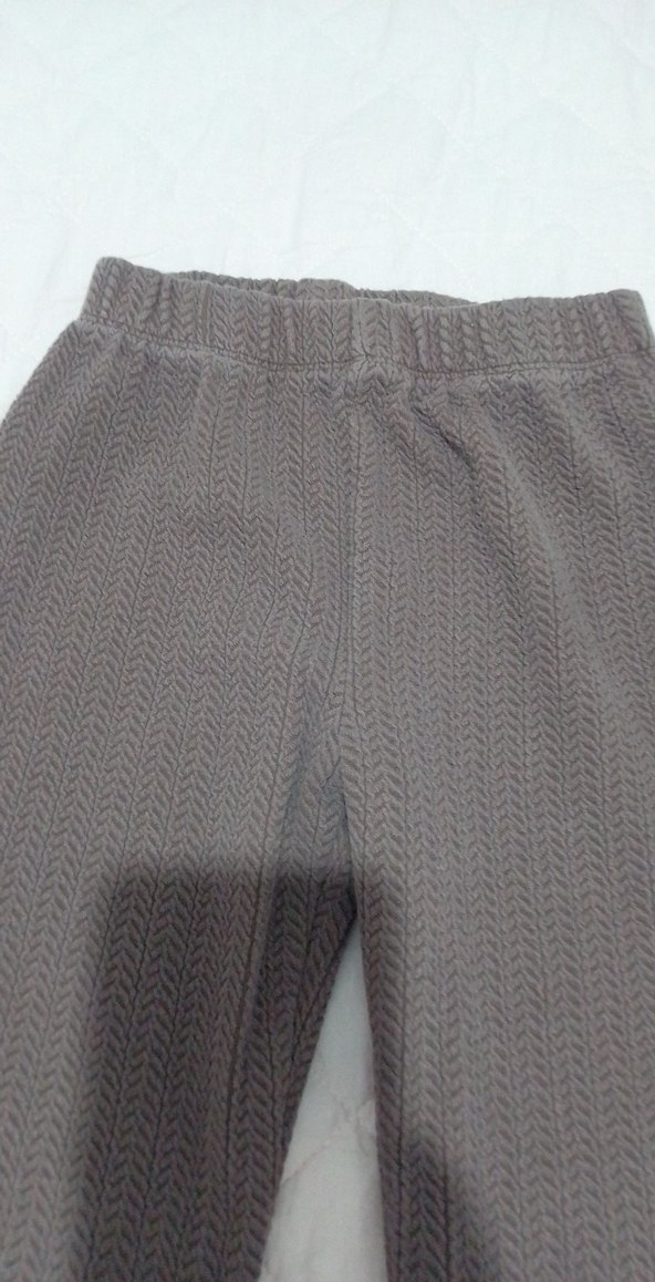 Kız Çocuk Gri Pileli Bol Pantolon - Görsel 4