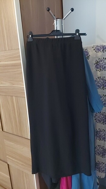 Zara Siyah uzun kalem etek HİÇ GİYİLMEDİ