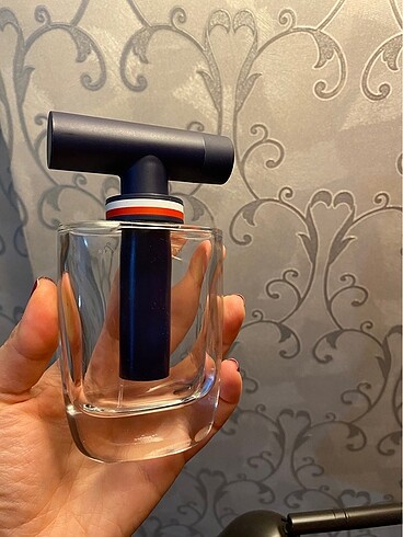 Tommy Hilfiger Tommy hilfiger impact parfüm şişesi