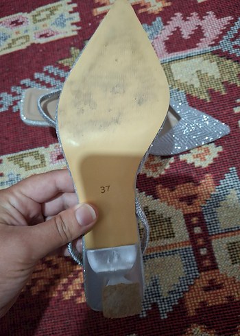 Diğer gümüş abiye ayakkabısı