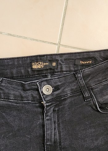 Siyah Regular Fit Kadın Jean Pantolon - Görsel 3