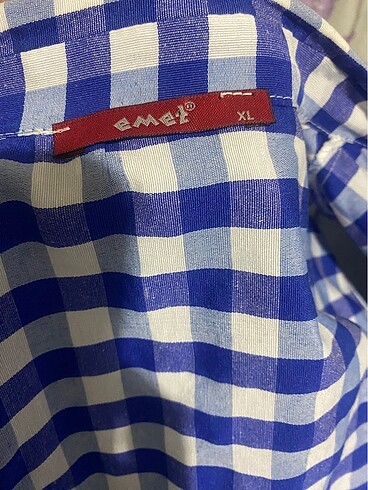 Mavi beyaz kareli sıfır kol önden bağlamalı gömlek - Görsel 7