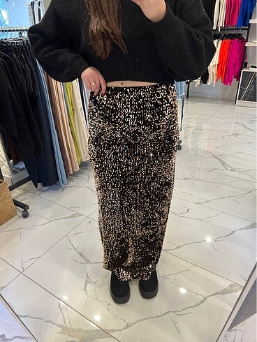 Twist Gold payetli maxi etek
