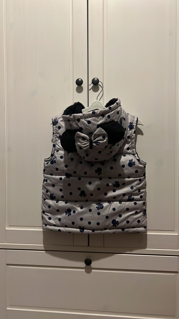 Kız Çocuk Kapüşonlu Düğmeli Gri Yelek - Görsel 2