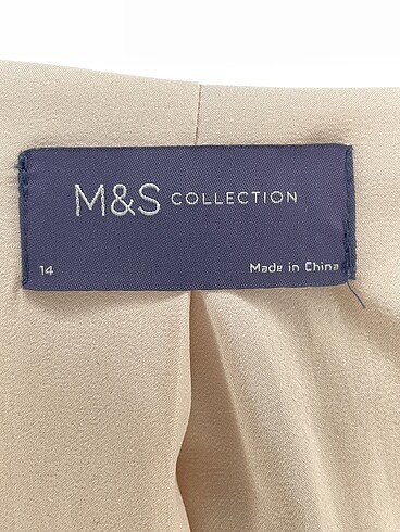 42 Beden çeşitli Renk Marks & Spencer Blazer %70 İndirimli.