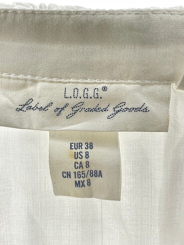 38 Beden beyaz Renk H&M Bluz %70 İndirimli.