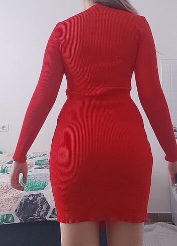 Trendyol & Milla Uzun kollu trıko kırmızı yırtmaclı kısa elbise
